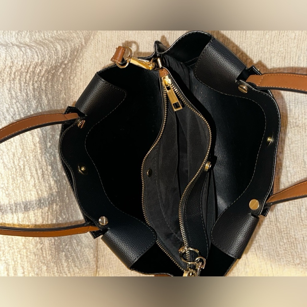 UEC ALDO Wawiellx Tote Bag - Picture 8 of 16
